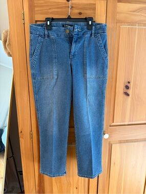 d. jeans Women's Medium Blue Straight-Leg Jeans